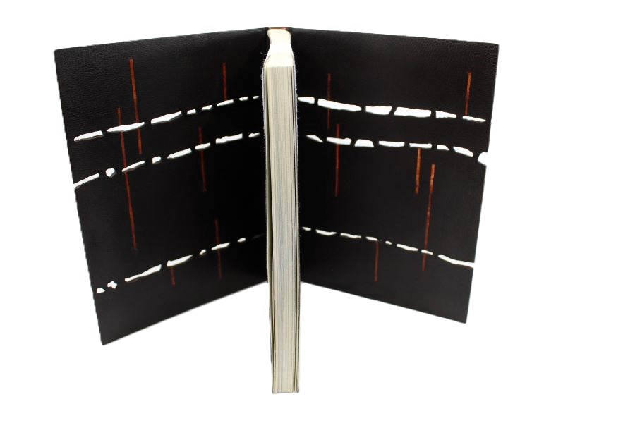 Macbeth. William Shakespeare. Binding the Bard. Durham University. First Prize.